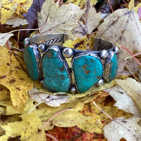 Vintage Navajo Cripple Creek Turquoise Slabs Rope Cuff - Picture 6 of 11